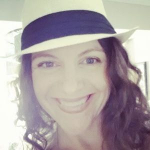 Meet your Posher, Rebecca